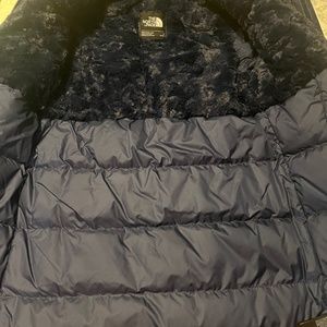 A North Face warm winter coat for girls 12-13